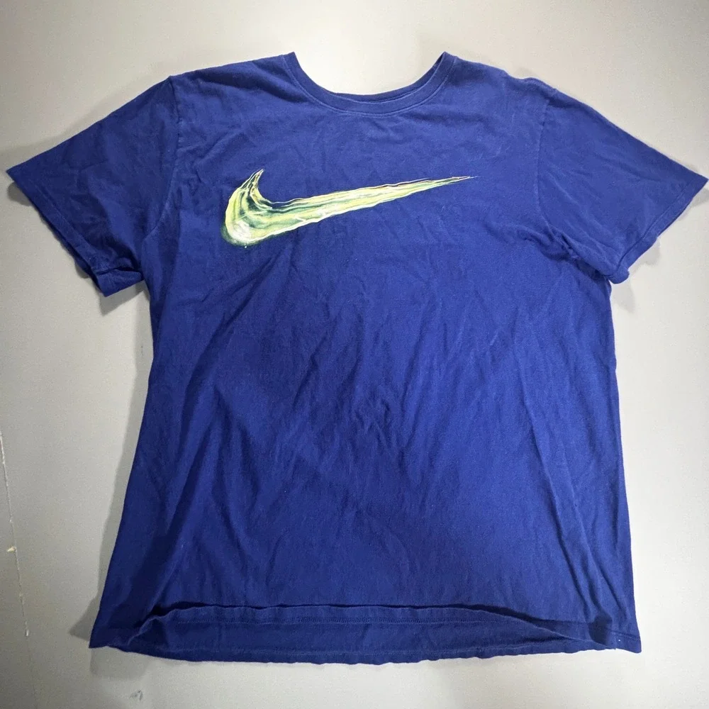 Nike tee stylish